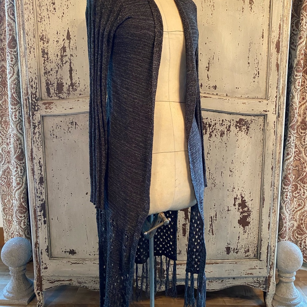 Long Sweater - Picture 4 of 8
